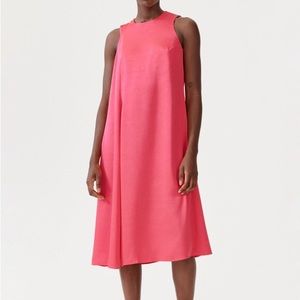 Baum Und Pferdgarten Pink Satin Crinkle Sleeveless Draped Back Amami Midi Dress